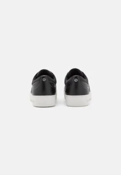MICHAEL Michael Kors Sneakers Laag - Black -Farfetch Winkel 01fcec16f40e4c7cac592e71c4edfae3
