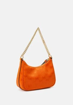 MICHAEL Michael Kors Jet Set Charm Chain Pouchette - Handtas - Apricot -Farfetch Winkel 0435c385d30e4efa9dabef34eada6717