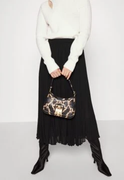 MICHAEL Michael Kors Midi Pleat Skrt - Plooirok - Black -Farfetch Winkel 0525b800a2e54dcf9e405219b89aa016