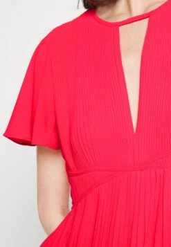 MICHAEL Michael Kors Pleated Midi- Jurk - Geranium 13 MICHAEL Michael Kors Pleated Midi- Jurk - Geranium -Farfetch Winkel 063857b5c89646579596fa76498fcfe7