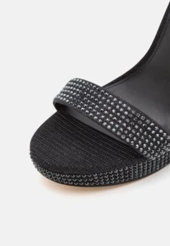 MICHAEL Michael Kors Jordyn Platfrom- Sandalen Met Plateauzool - Black -Farfetch Winkel 0647f01f86ee4bb68906304f596dd5dd