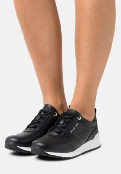 MICHAEL Michael Kors Allie Stride Trainer - Sneakers Laag - Black