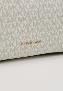 MICHAEL Michael Kors Raven Shoulder Bag - Handtas - Vanilla 15 MICHAEL Michael Kors Raven Shoulder Bag - Handtas - Vanilla -Farfetch Winkel 0b5bb2d9baeb4ab39ab9c2ab1d3e5702