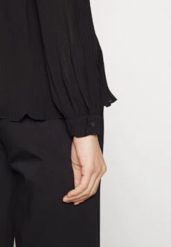 MICHAEL Michael Kors Pleated- Blouse - Black -Farfetch Winkel 0e2a07085a3742f6974b5be96148c0a5