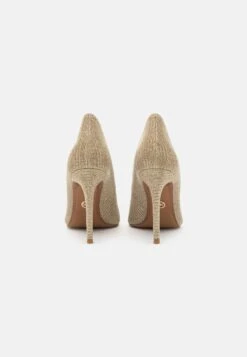 MICHAEL Michael Kors Keke- Klassieke Pumps - Pale Gold -Farfetch Winkel 10da7f1ac94d4cf082a29a20065a1d75