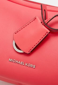 MICHAEL Michael Kors Cecily Shoulder Tote - Handtas - Geranium -Farfetch Winkel 1418a0533c68468c87ee3b9d19e37914