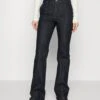 MICHAEL Michael Kors Pant - Bootcut Jeans - Indigo Rinse 1 MICHAEL Michael Kors Pant - Bootcut Jeans - Indigo Rinse -Farfetch Winkel 14ab4578eec941a68bf94854a07ecfaa