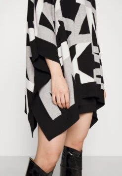 MICHAEL Michael Kors Illusion Check - Poncho - Black 19 MICHAEL Michael Kors Illusion Check - Poncho - Black -Farfetch Winkel 151658b636714bddaab46a69de9e5e28