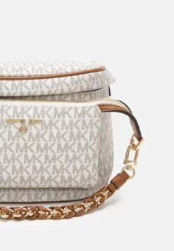 MICHAEL Michael Kors Slater Sling Pack - Schoudertas - Vanilla -Farfetch Winkel 190f61c02e914d3ca03771dbd8c40f68