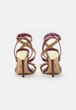 MICHAEL Michael Kors Asha- Sandalen - Mulberry 12 MICHAEL Michael Kors Asha- Sandalen - Mulberry -Farfetch Winkel 1995b757c7064e1f8f91235d4cdc3a4c