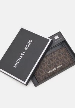 Michael Kors Tall Card Case Unisex - Portemonnee - Brown 10 Michael Kors Tall Card Case Unisex - Portemonnee - Brown -Farfetch Winkel 1b08efbd77ea47fbbfbae715ee1c090c