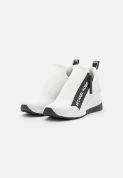 MICHAEL Michael Kors Willis Wedge Trainer - Sneakers Laag - Optic White 11 MICHAEL Michael Kors Willis Wedge Trainer - Sneakers Laag - Optic White -Farfetch Winkel 1b2d1d03dd3a42eab6871fe4028f3b8d
