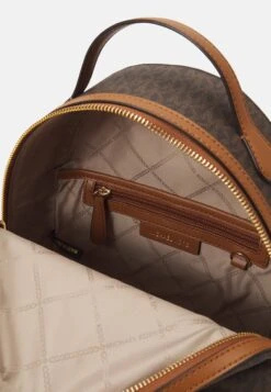 MICHAEL Michael Kors Valerie Backpack - Rugzak - Brown/Acorn -Farfetch Winkel 1bbe3962c87c40229d488951717a9ef5