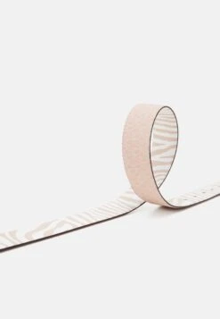 MICHAEL Michael Kors Riem - Pink -Farfetch Winkel 24e2040e5dda499e86af47dd47a7db11