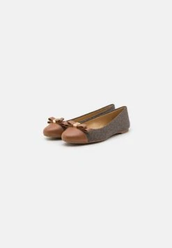 MICHAEL Michael Kors Andrea- Ballerina'S - Brown 11 MICHAEL Michael Kors Andrea- Ballerina'S - Brown -Farfetch Winkel 254fc4d11b584b499f75ee5fb5c2097c