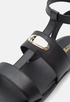 MICHAEL Michael Kors Darcy- Sandalen - Black -Farfetch Winkel 26ae5634056049d7a03e26b14afd913b