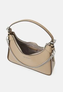 MICHAEL Michael Kors Wilma Pouchette - Handtas - Camel -Farfetch Winkel 285212c3dcb147218520f856ab886c74