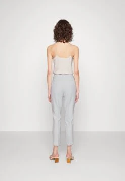 MICHAEL Michael Kors Zip Pant - Broek - White -Farfetch Winkel 29d9013a005d48899f18790d4a5dc231