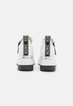 MICHAEL Michael Kors Willis Wedge Trainer - Sneakers Laag - Optic White 12 MICHAEL Michael Kors Willis Wedge Trainer - Sneakers Laag - Optic White -Farfetch Winkel 2c981f8217d54e3899a2e07b895ab3f7