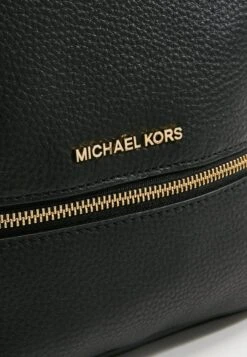 MICHAEL Michael Kors Rhea Zip Backpack Small - Rugzak - Black 15 MICHAEL Michael Kors Rhea Zip Backpack Small - Rugzak - Black -Farfetch Winkel 2d11056c53154aaba23fb5846ec9684a