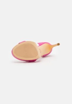 MICHAEL Michael Kors Jordyn Platform- Sandalen Met Hoge Hak - Cerise 14 MICHAEL Michael Kors Jordyn Platform- Sandalen Met Hoge Hak - Cerise -Farfetch Winkel 2dffb0dd40ce4be484c100817e774012