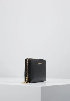 MICHAEL Michael Kors Jet Set Flat Case Crossgrain- Portemonnee - Black -Farfetch Winkel 2f79409b72474550bf75e61648189bff