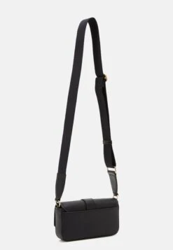 MICHAEL Michael Kors Greenwich Sling Xbody - Schoudertas - Black 7 MICHAEL Michael Kors Greenwich Sling Xbody - Schoudertas - Black -Farfetch Winkel 30245ecf85df49afb9fca69f02d46412