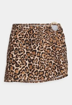 MICHAEL Michael Kors Wildcat - Strandaccessoire - Husk -Farfetch Winkel 30857a0b3bca4688911a7c2d7cb193b2