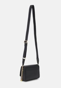 MICHAEL Michael Kors Freya- Handtas - Black -Farfetch Winkel 398eef6011ba4063a409ce232ef8a405