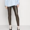MICHAEL Michael Kors Faux- Legging - Chocolate