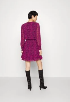 MICHAEL Michael Kors Julia Dress - Jurk - Pink -Farfetch Winkel 3b0da22b4bbd461eb30c90db6581412c