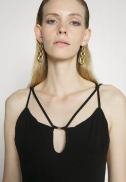 MICHAEL Michael Kors Solid Strappy Midi Dress - Cocktailjurk - Black -Farfetch Winkel 4011e46965694d9ea16738132f550efb