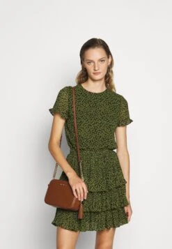 MICHAEL Michael Kors Jet Camera - Schoudertas - Tan