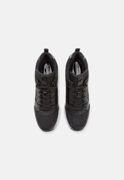 MICHAEL Michael Kors Georgie Trainer - Sneakers Laag - Black -Farfetch Winkel 426ea420570b46ecb0302aad01dc361e