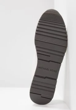 MICHAEL Michael Kors Allie - Sneakers Laag - Optic White -Farfetch Winkel 476f7d8e8ae344ad9ae7d16a76499a32