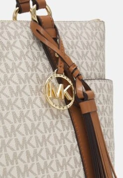 MICHAEL Michael Kors Sullivan Tote - Handtas - Vanilla -Farfetch Winkel 4882c7c11de64abb85287edccb22bfb3