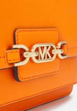 MICHAEL Michael Kors Heather - Schoudertas - Apricot -Farfetch Winkel 4df54e55621a43cfabd44b2ba5ee1fcf