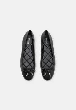 MICHAEL Michael Kors Nori Flat - Ballerina'S - Black -Farfetch Winkel 4e6e8f6289a64a3786d9af038f903493