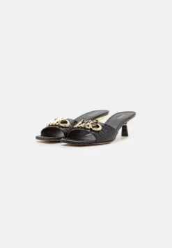 MICHAEL Michael Kors Amal Kitten- Muiltjes Met Hak - Black 11 MICHAEL Michael Kors Amal Kitten- Muiltjes Met Hak - Black -Farfetch Winkel 5001032c40cb484baef6504e7df3c6bd