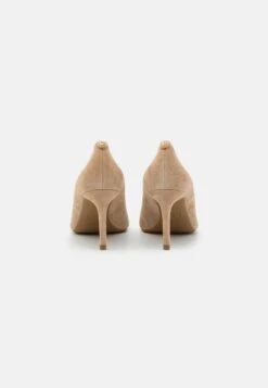 MICHAEL Michael Kors Alina Flex - Klassieke Pumps - Nude -Farfetch Winkel 53eb04ea5dce404bb76526296d32386e