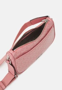 MICHAEL Michael Kors Jet Set Xbody Strap Set - Schoudertas - Primrose -Farfetch Winkel 579927ad22954045814a8377e373c621