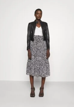 MICHAEL Michael Kors Ponti Combo - Leren Jas - Black -Farfetch Winkel 59094ee7b172425399fd9f59e37d5184