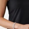 Michael Kors Armband - Silver -Farfetch Winkel 5be240d4216c45379bb0c3811e818770