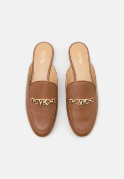 MICHAEL Michael Kors Tiffanie Flat Mule - Muiltjes - Luggage 13 MICHAEL Michael Kors Tiffanie Flat Mule - Muiltjes - Luggage -Farfetch Winkel 5c1a35342b354b31b2dfca3611e83bd1