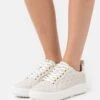 MICHAEL Michael Kors Emmett Lace Up - Sneakers Laag - Vanilla