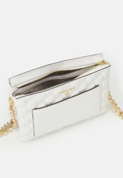 MICHAEL Michael Kors Jet Charm Xbody - Schoudertas - Optic White -Farfetch Winkel 5d553d66719041e3b92ad4f38cce274b