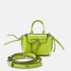 MICHAEL Michael Kors Hamilton Legacy Micro Xbody - Handtas - Limeade 2 MICHAEL Michael Kors Hamilton Legacy Micro Xbody - Handtas - Limeade -Farfetch Winkel 6229c80615034dd3b5c07dee2a243f71
