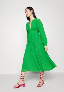 MICHAEL Michael Kors Pleated - Cocktailjurk - Spring Green -Farfetch Winkel 64be7df5a0734683a2a166602b3aae15