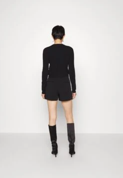 MICHAEL Michael Kors Eco Crop - Vest - Black -Farfetch Winkel 6f2cae9244f04513a63eaf3c4a6b87be