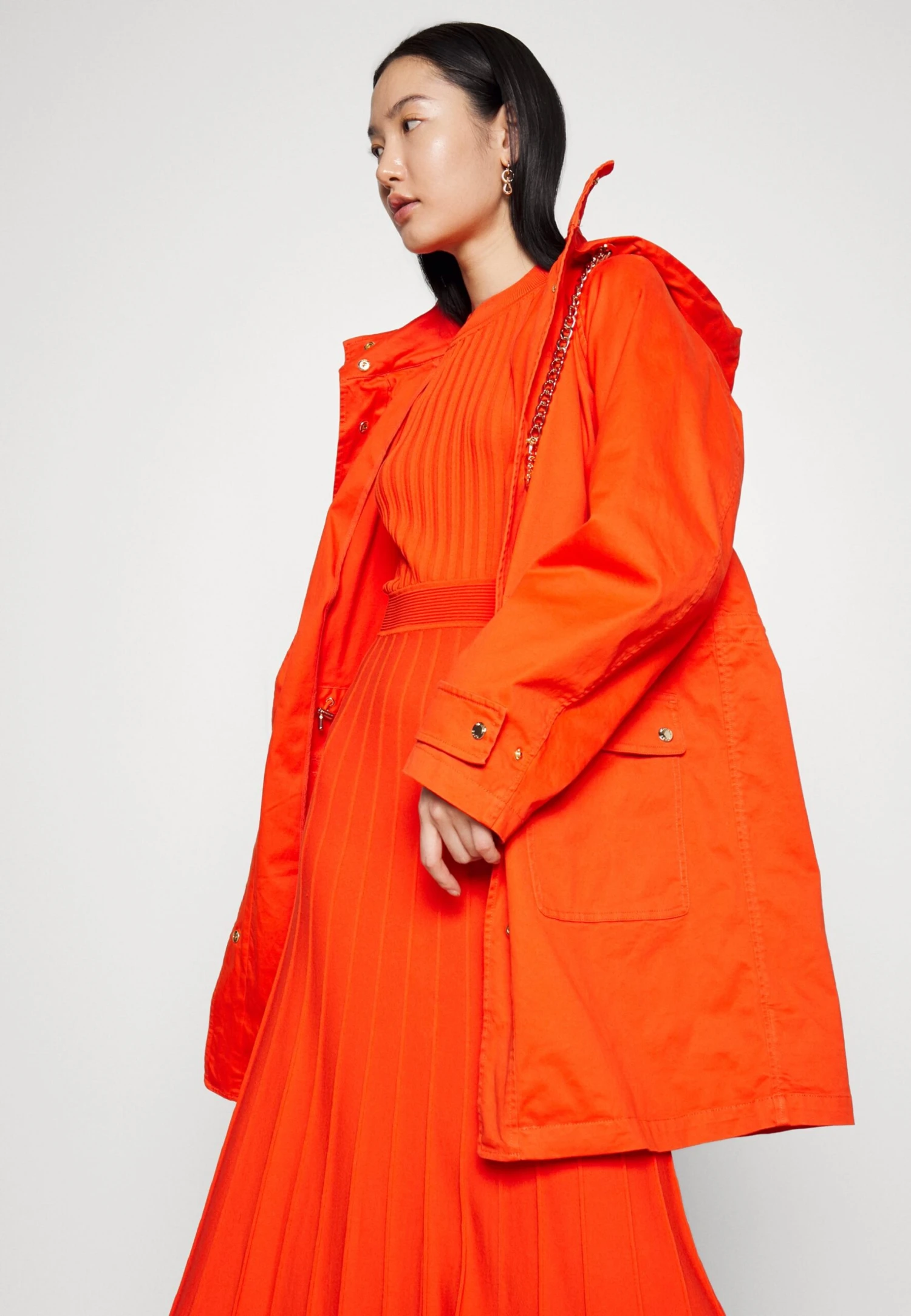 MICHAEL Michael Kors Chain Drawstring Anorak - Parka - Optic Orange 6 MICHAEL Michael Kors Chain Drawstring Anorak - Parka - Optic Orange - Afbeelding 4